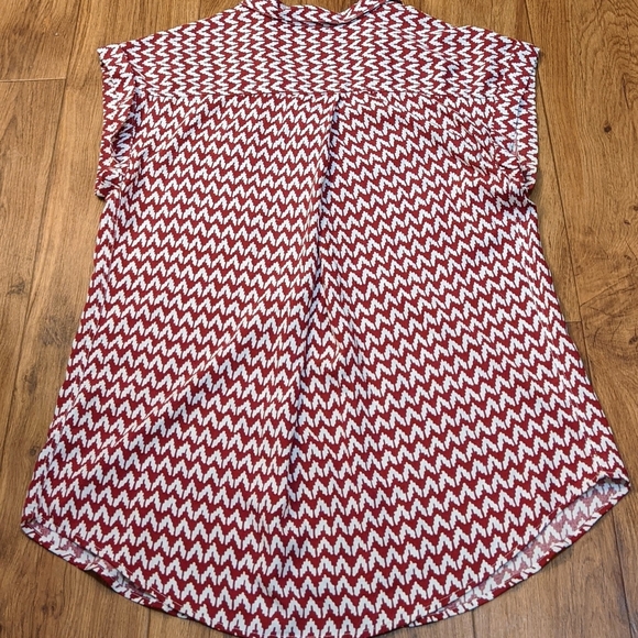 Zach's Girlfriend Button Down Shirt - Picture 4 of 4